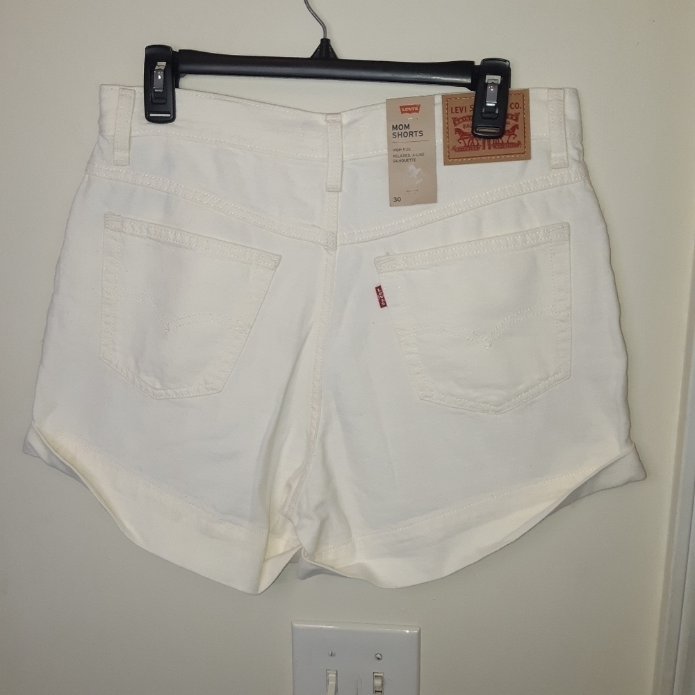 LEVI'S MOM SHORTS - Picture 2 of 6